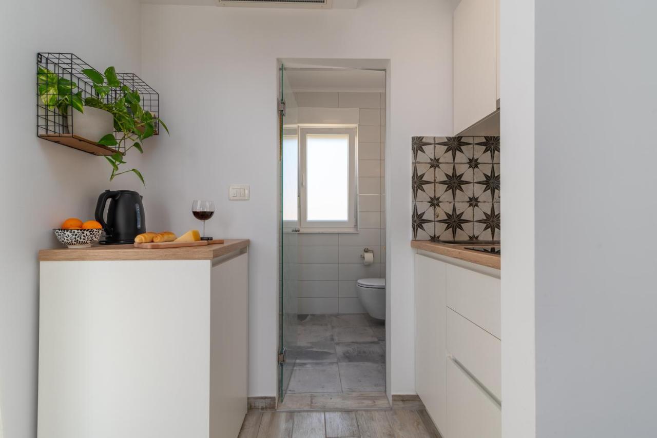 Apartmani Luce 特罗吉尔 外观 照片