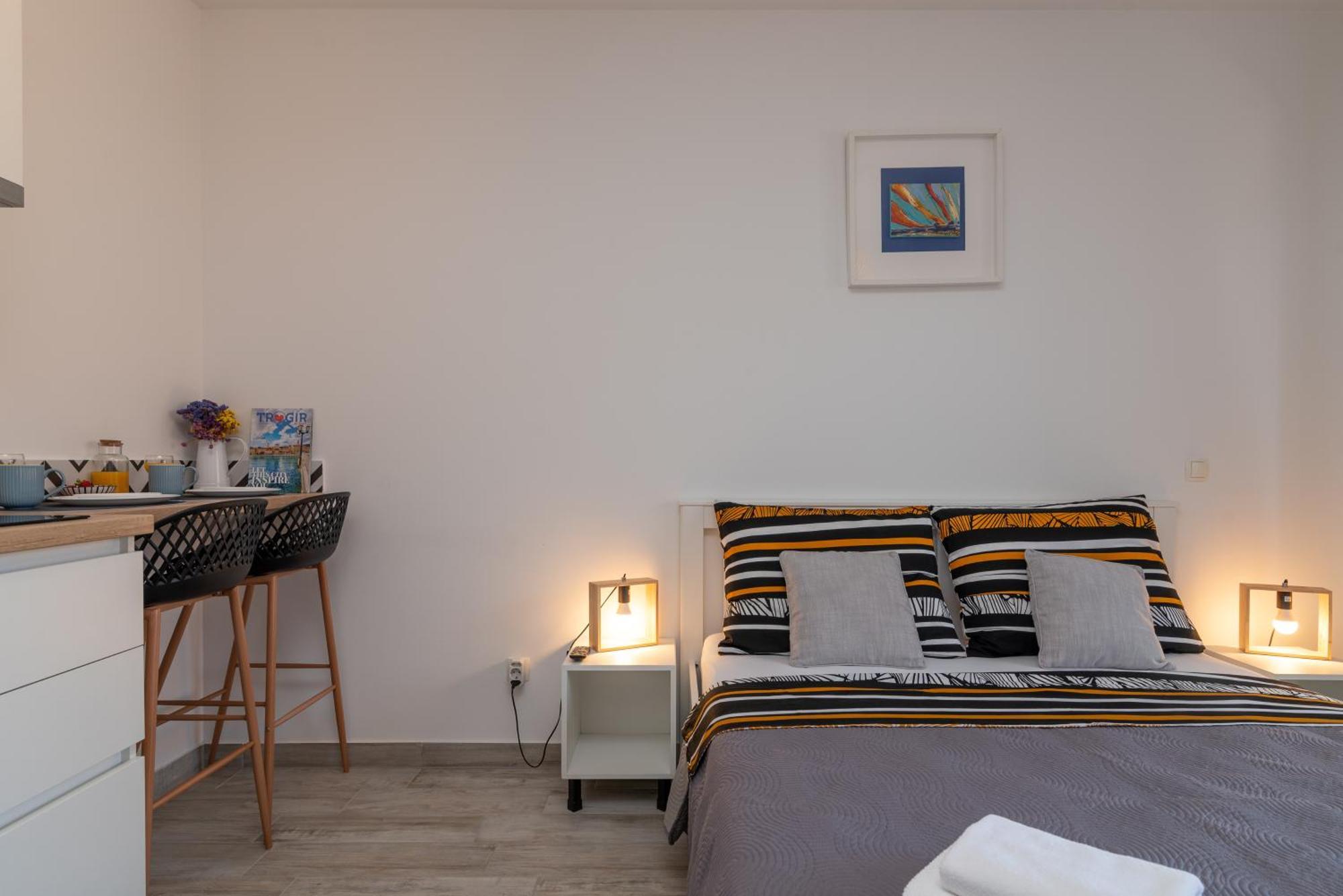 Apartmani Luce 特罗吉尔 外观 照片