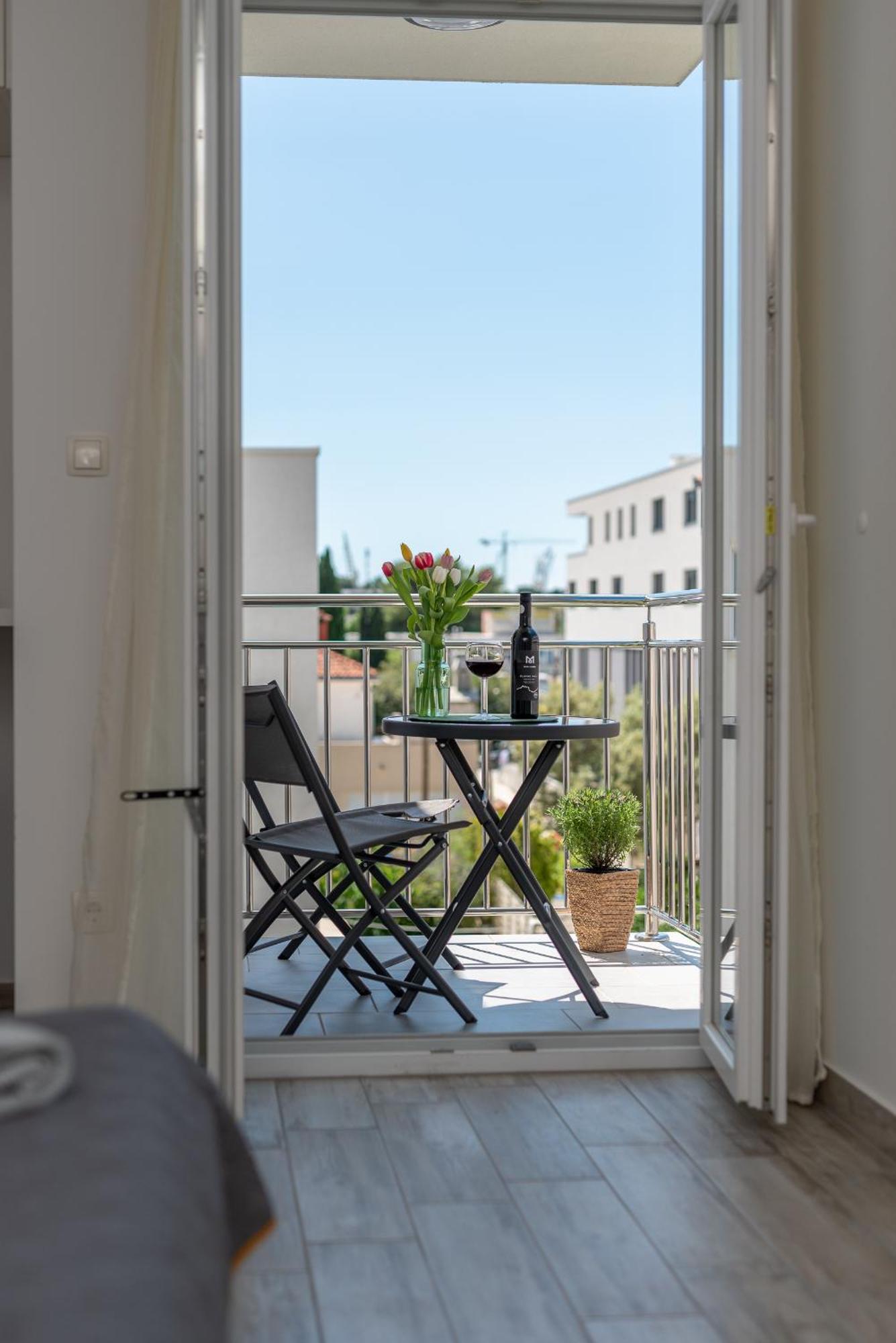 Apartmani Luce 特罗吉尔 外观 照片